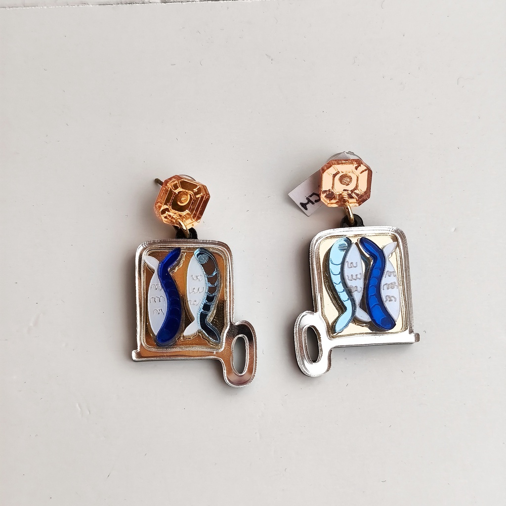 Pendientes Lata Sardinas Corazón Metacrilato