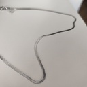 Collar Espiga Plano Fino Plateado