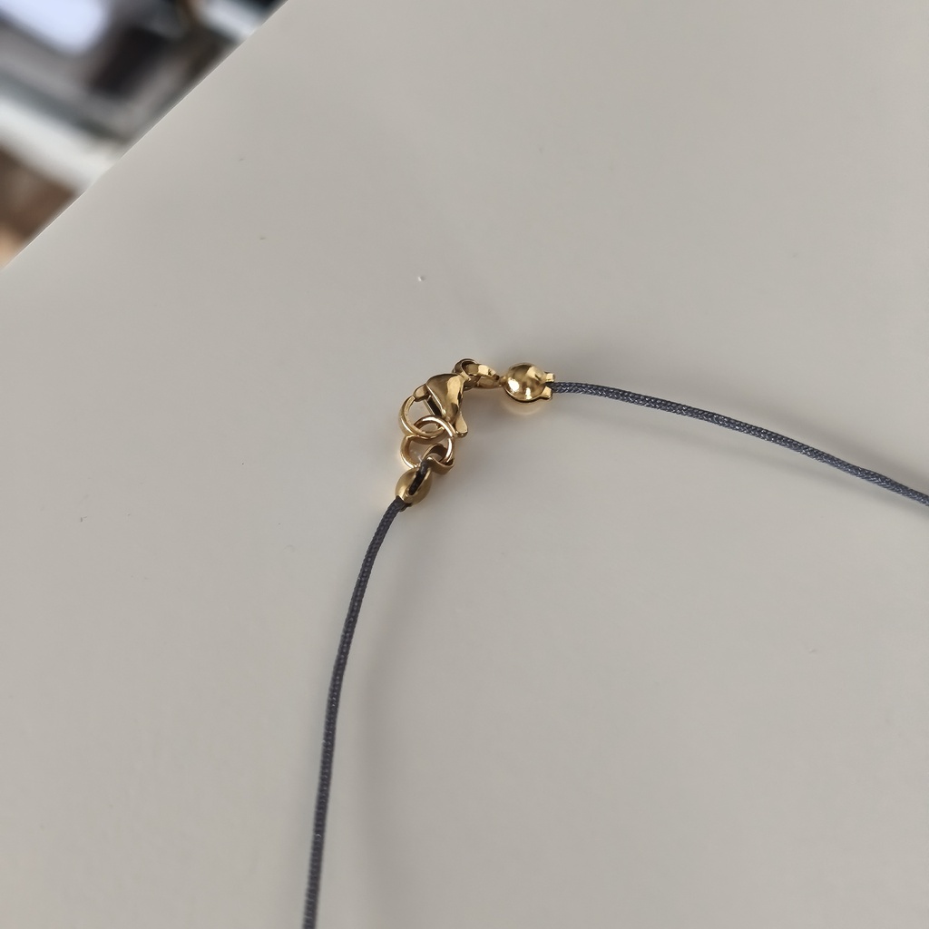 Collar Cuerda Macramé Azulón Luna (Dorado)