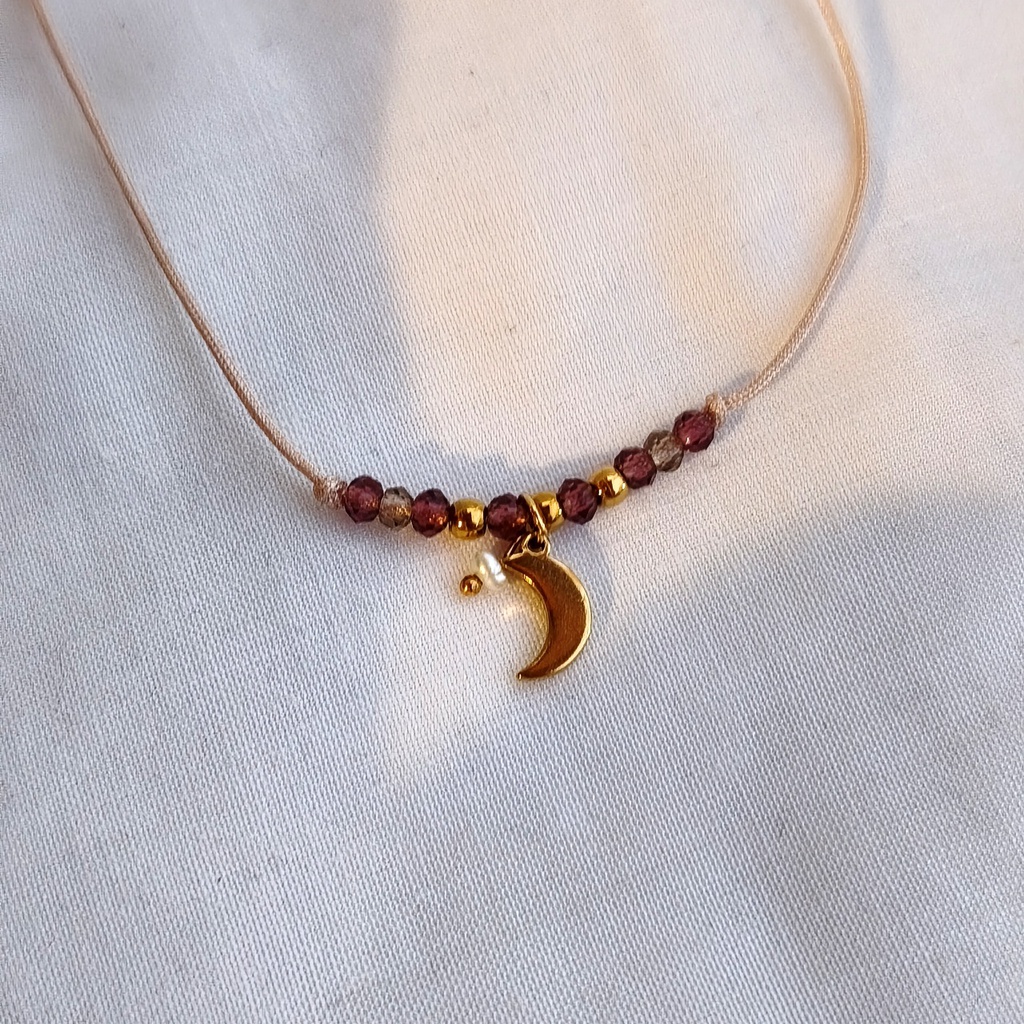 Pulsera Negra Cuentas Luna (Dorado) (copia)