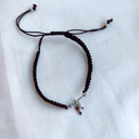 Pulsera Trenzada Marrón Triple Charm Flecha (Plateado)