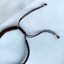 Pulsera Trenzada Marrón Triple Charm Cruz (Plateado)
