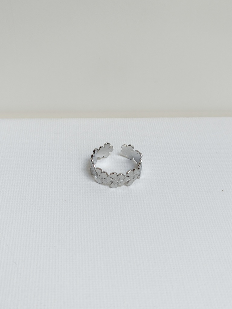 Anillo Flores Plateado