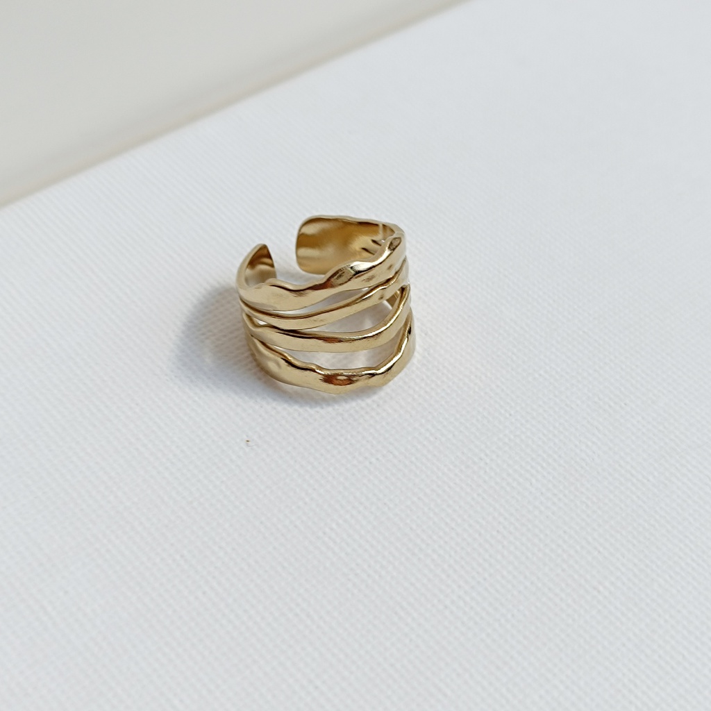 Anillo Cuádruple Relieves Dorado