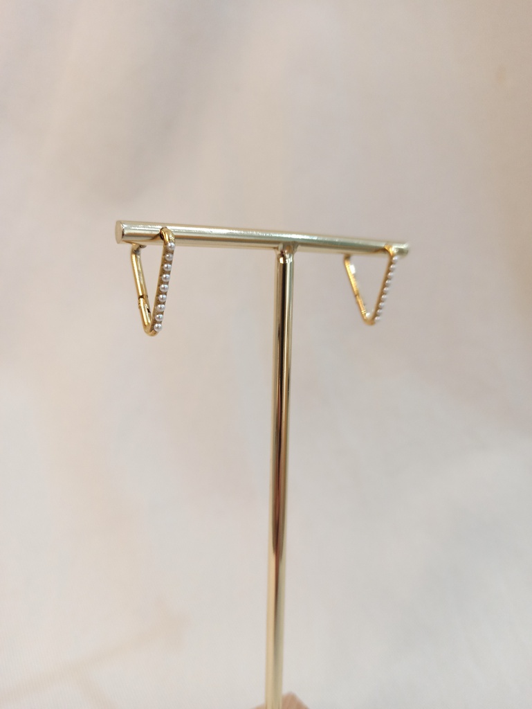 Pendientes Aro Triangulo Perlitas Dorado
