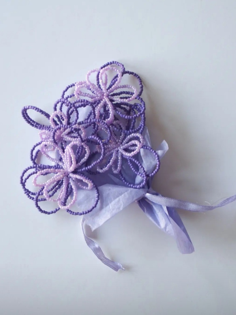 Pendientes Isakarpintero Flores Lilas