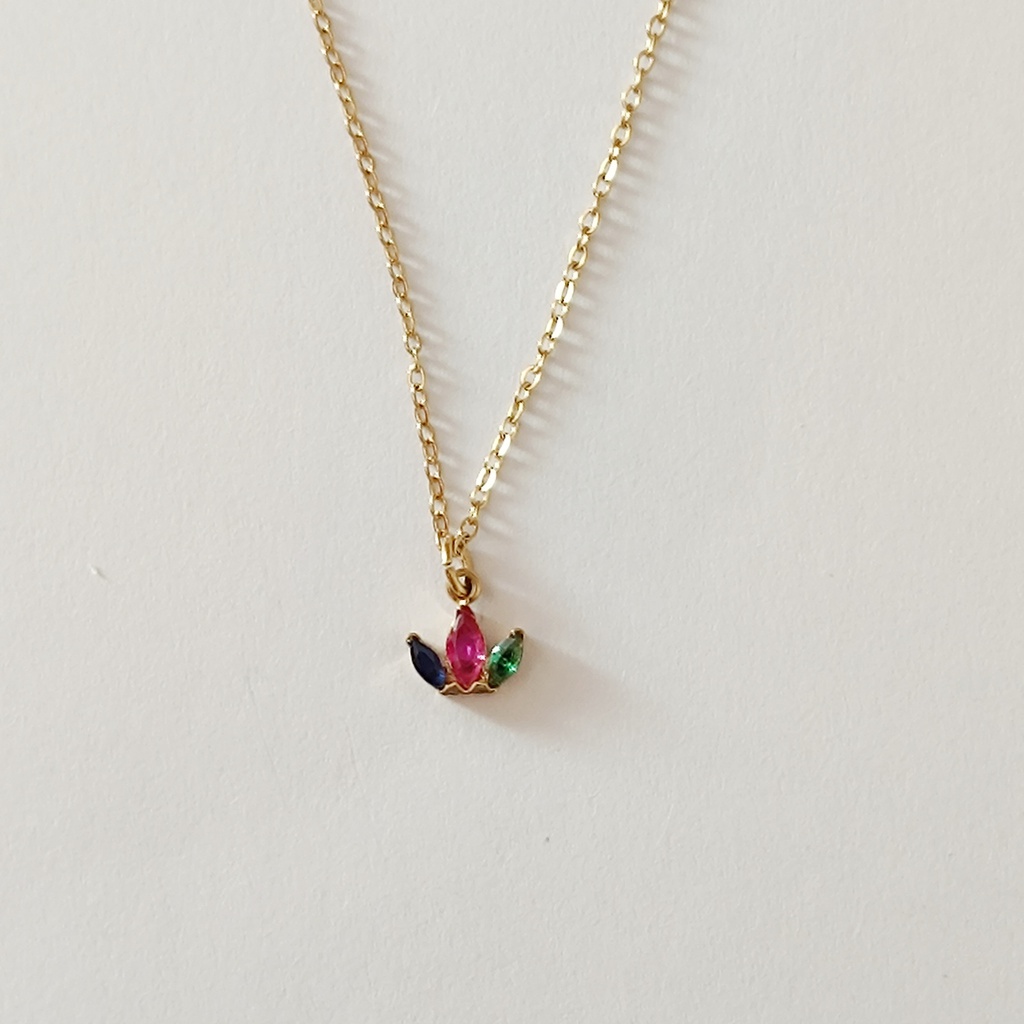 Collar Corona Circonitas Colores Dorado