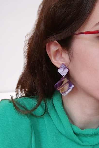 Pendientes Metacrilato Doble Rombo Morado y Dorado - Handcrafted