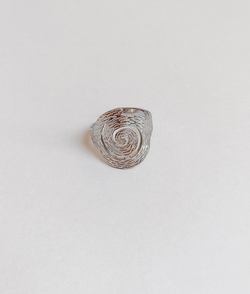 Anillo Ancho Espiral Con Textura Plateado