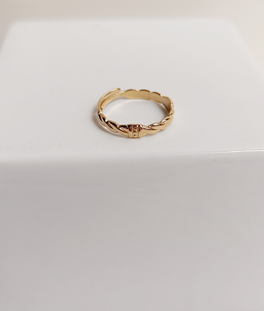 Anillo Fino Trenza Dorado