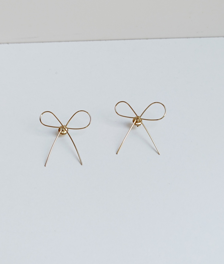 Pendientes Lazo Minimal Dorado