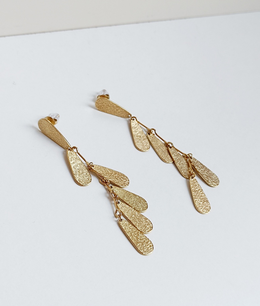 Pendientes Largos Multi Leave Textura Dorado