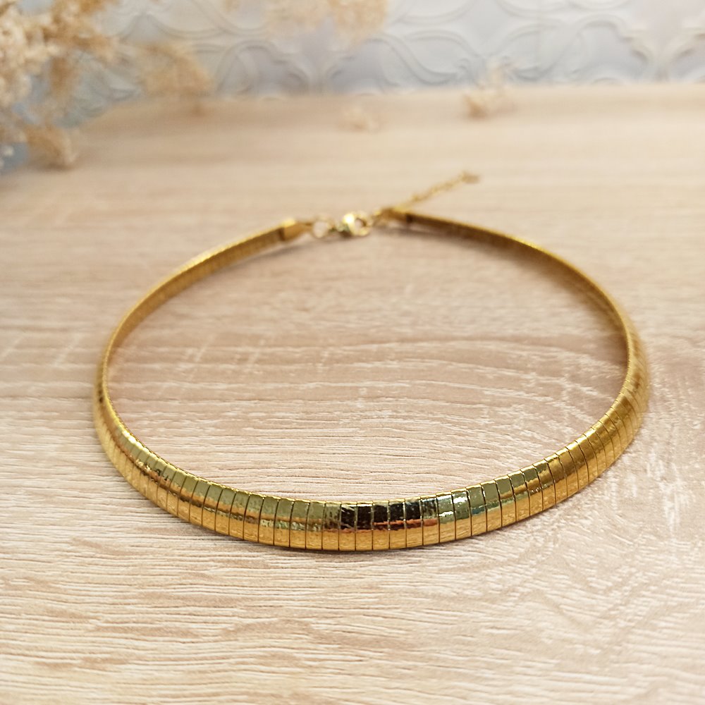 Choker semi rígido grueso dorado