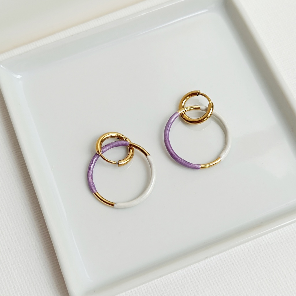 Pendientes Aro Esmaltado Lila-Blanco Dorado