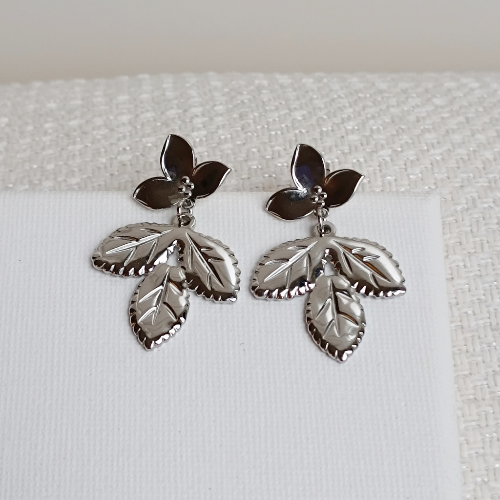 Pendientes Hojas Plateadas
