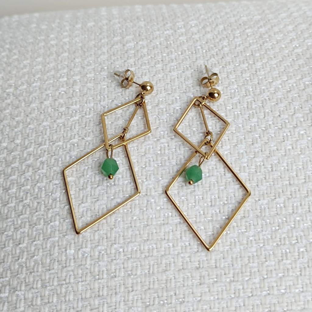 Pendientes Doble Rombo Cuenta Verde Dorado