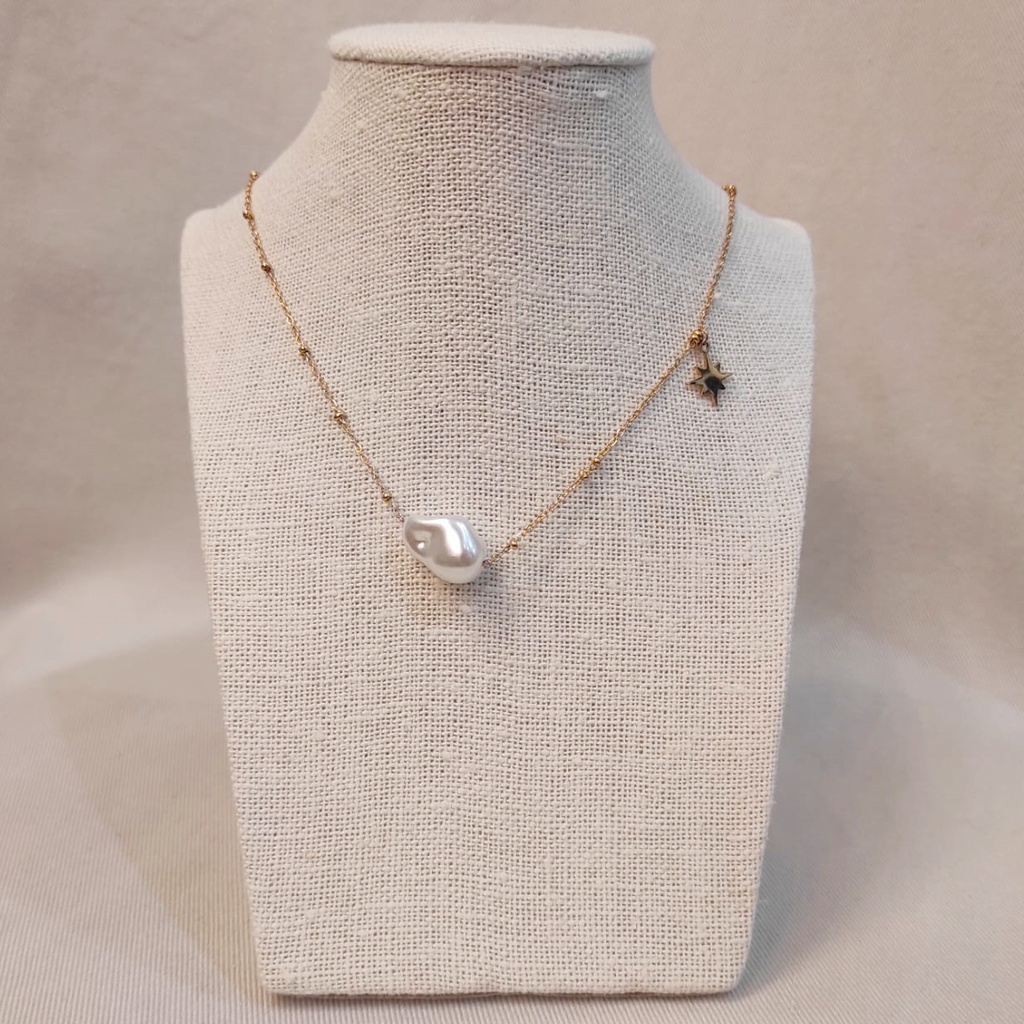 Collar Cadena Bolitas Perla Acrílico Central Destello Dorado