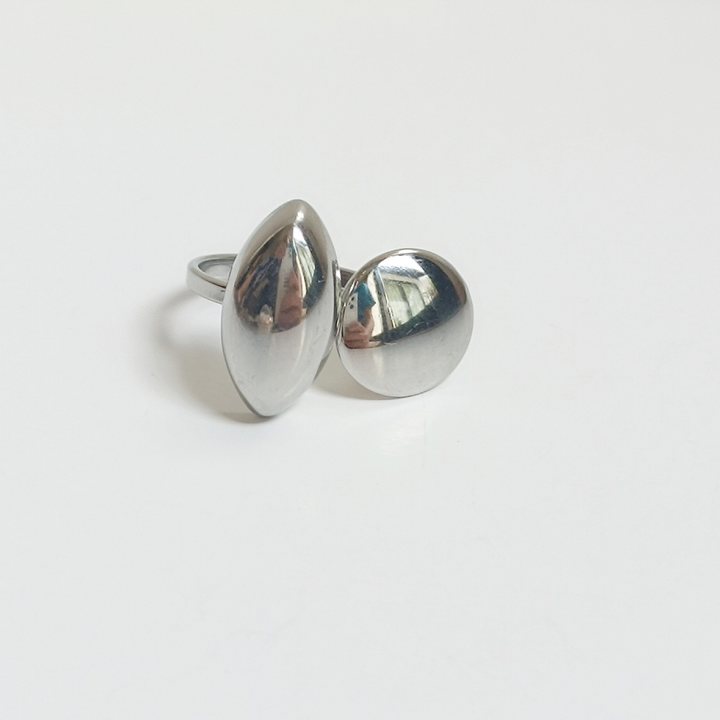 Anillo Óvalo Y Círculo Plateado