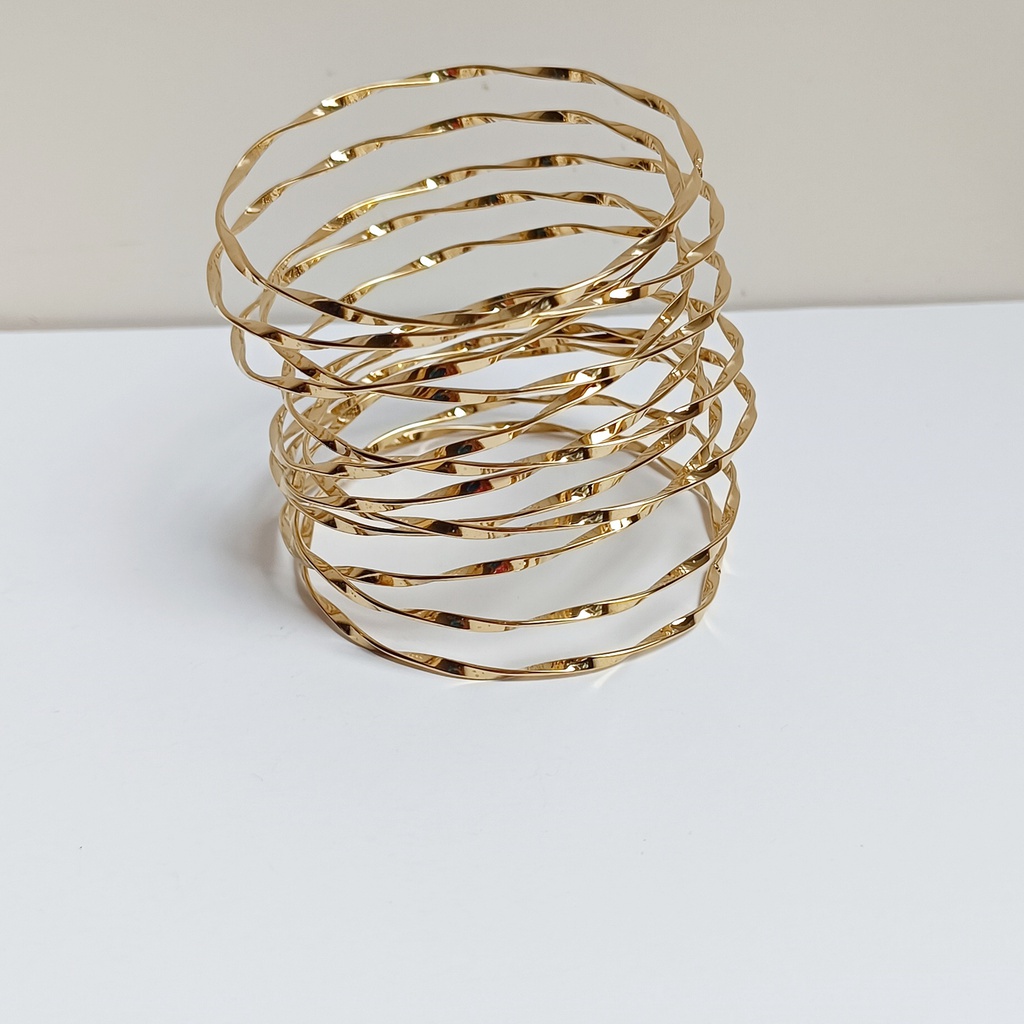 Brazalete Efecto Muelle Dorado