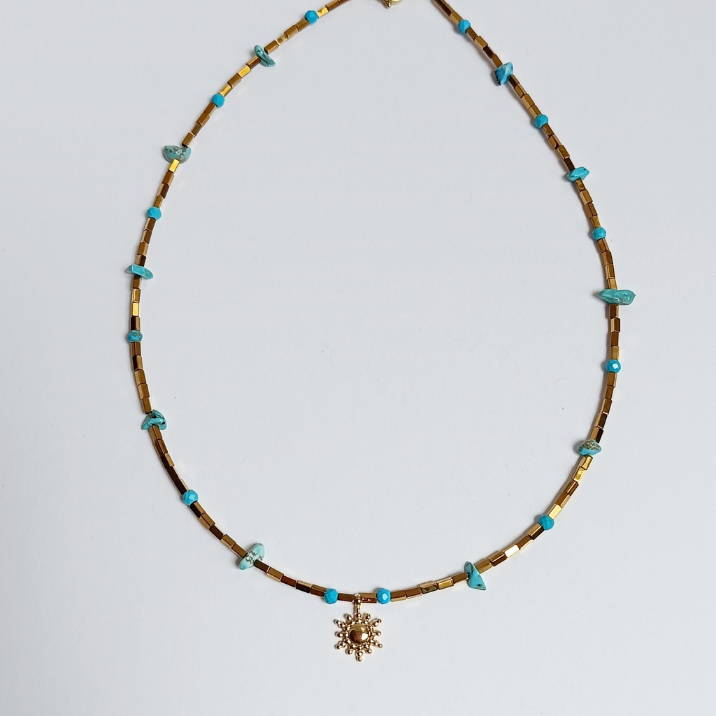 Collar Cadena De Pedrería Charm Sol Dorado