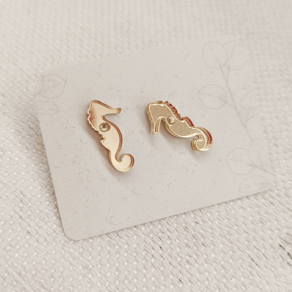 Pendientes Mini Caballito de Mar Dorado Claro