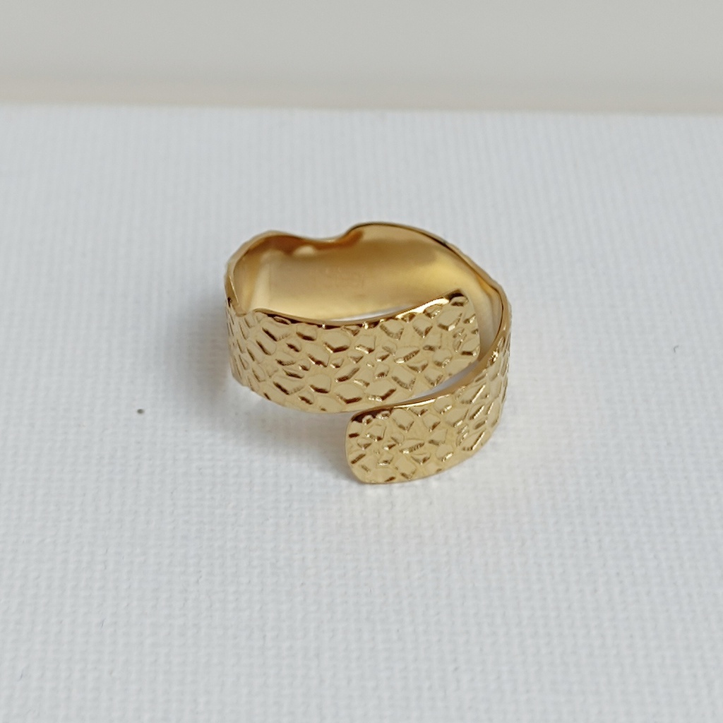 Anillo Doble Relieves Dorado