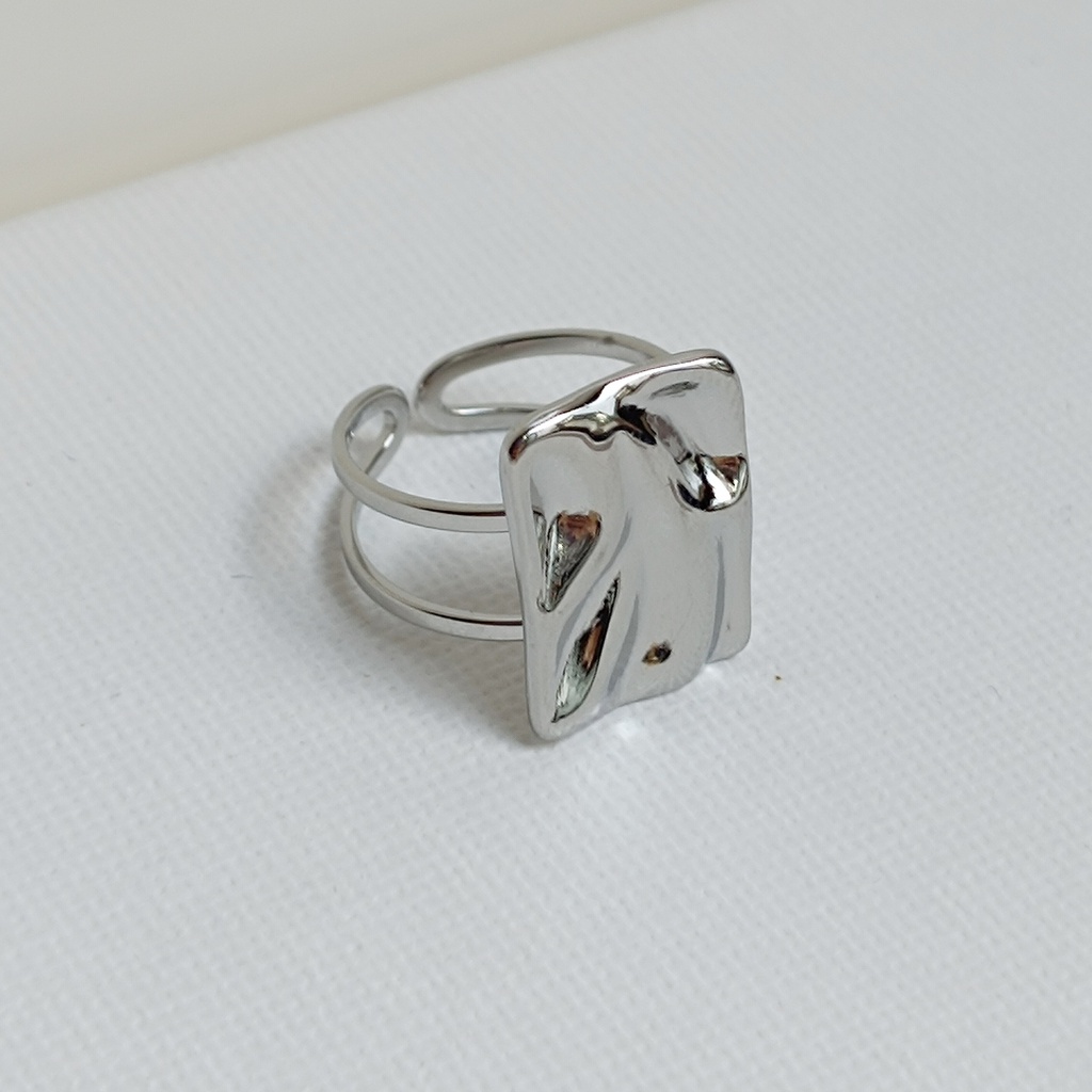 Anillo Cuadrado Waves Plateado