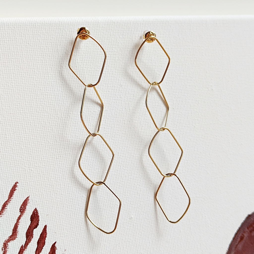 Pendientes Largos Figuras Geo Dorado