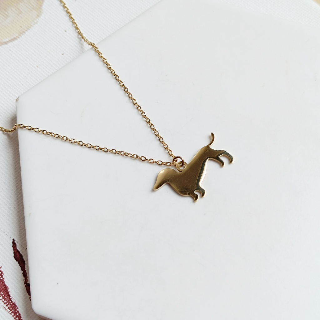 Collar Charm Plano Perro Dorado