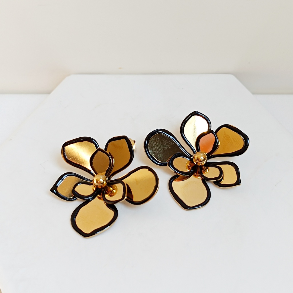 Pendientes Flor 3D Filo Negro Dorado