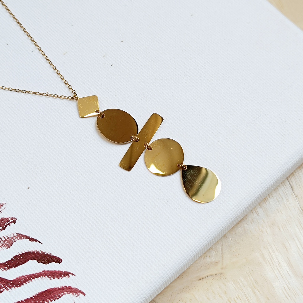 Collar Largo Formas Geométricas Dorado