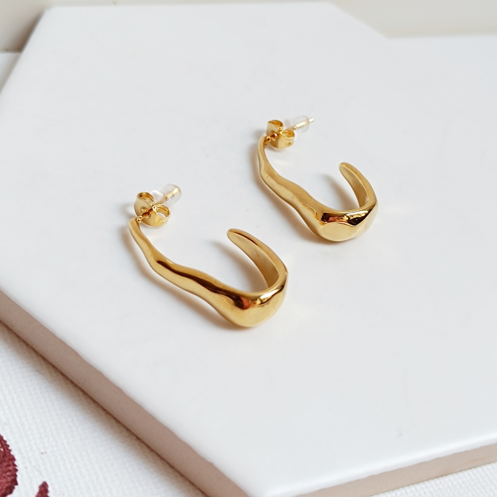 Pendientes Largos Clásico Dorado