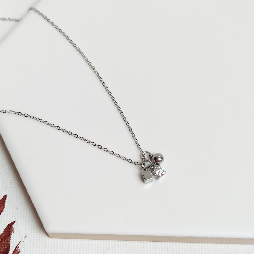 Collar Triple Circonita Blanca Plateado