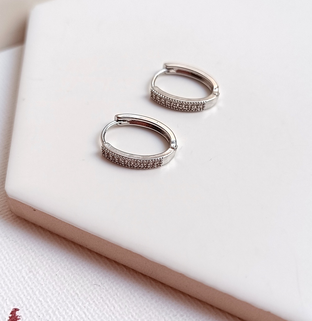 Aros Circonitas Ovalado Plateado