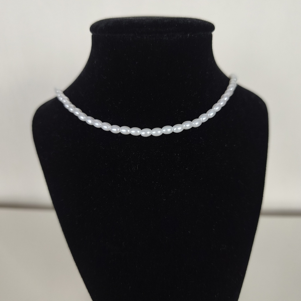 Collar Cuentas Blancas