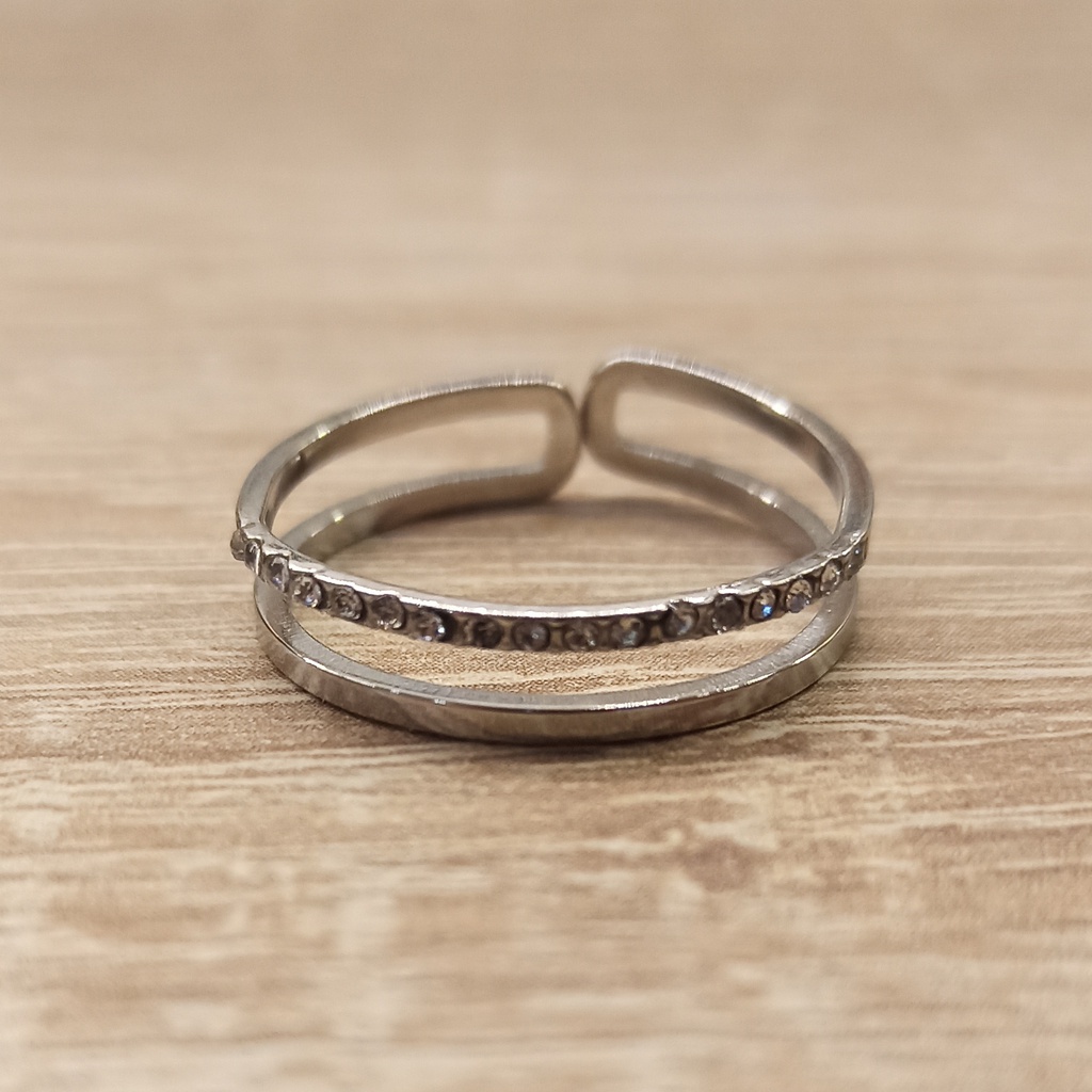 Anillo fino doble plateado