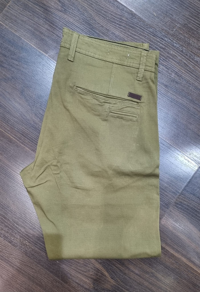 Pantalón Chino Verde Oliva (Jasper Cuff) - Solid