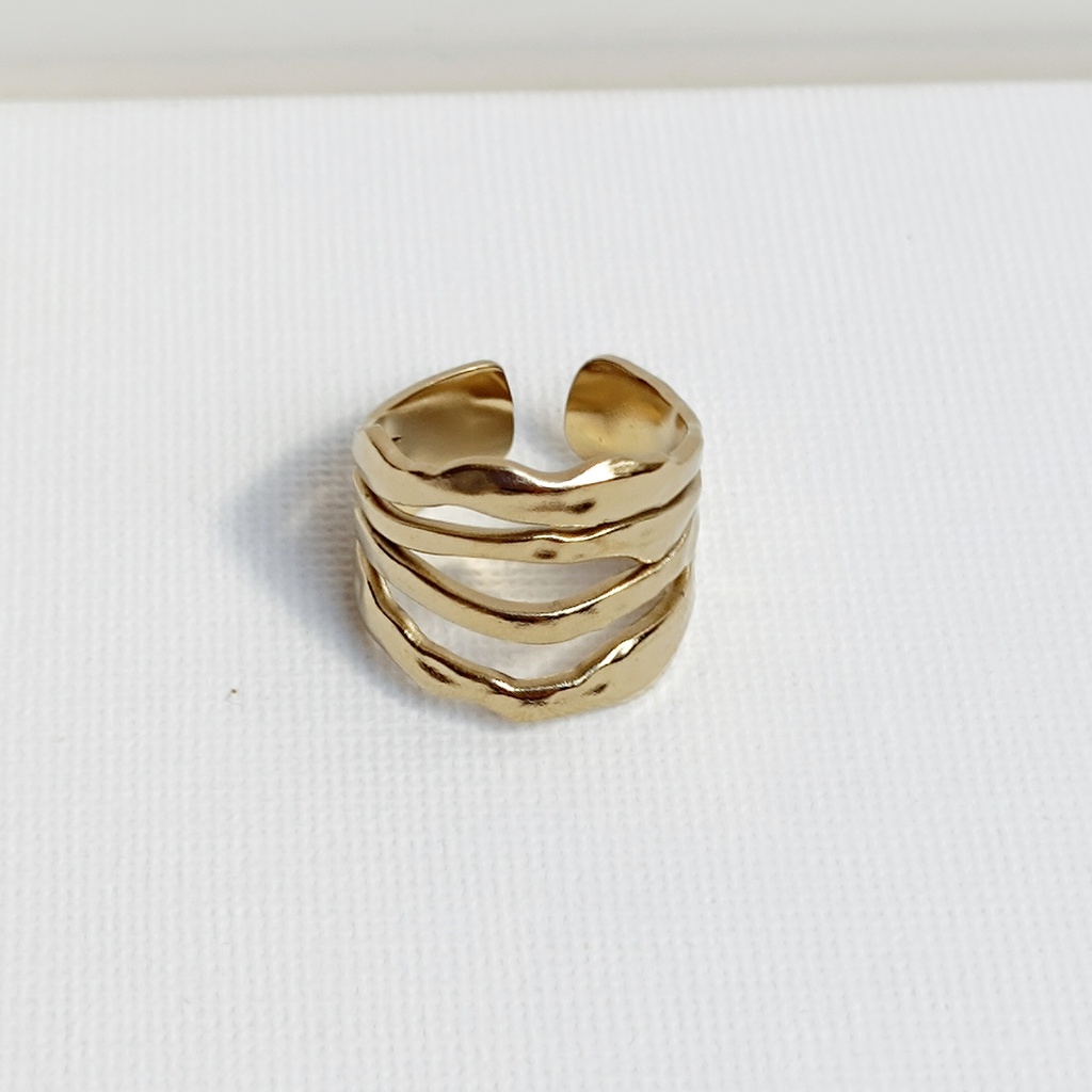Anillo Cuádruple Relieves Dorado