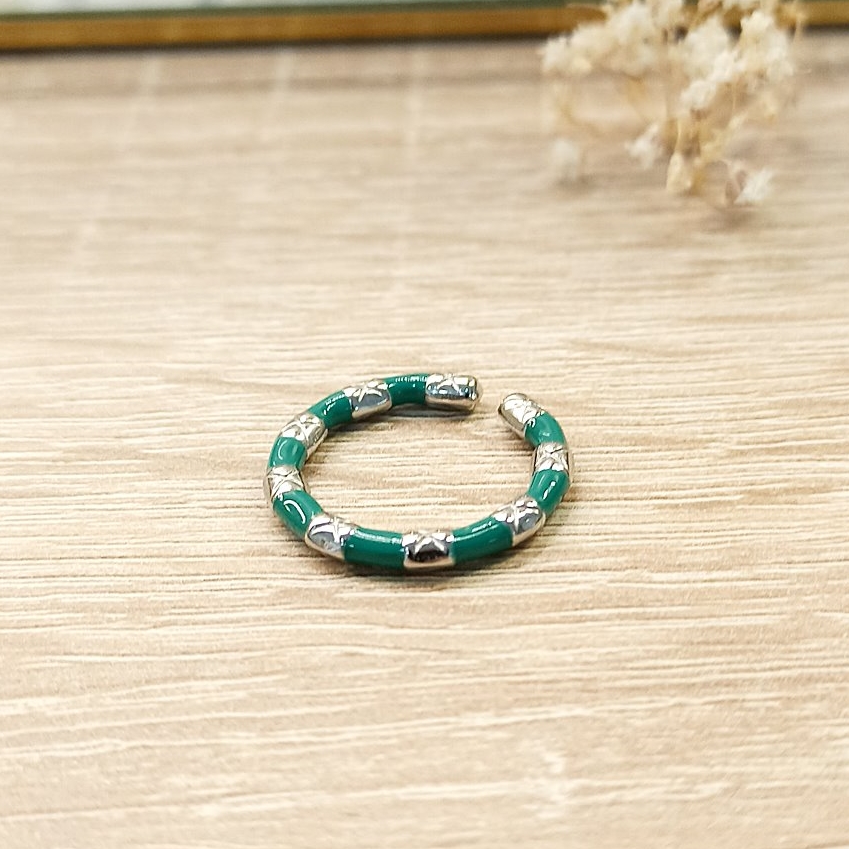 Anillo Redondo Verde y Plateado