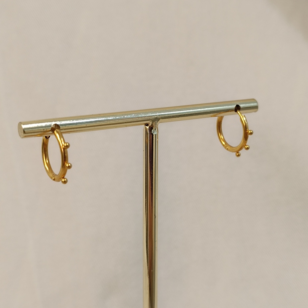 Aros Básicos Tres Puntitos Dorado