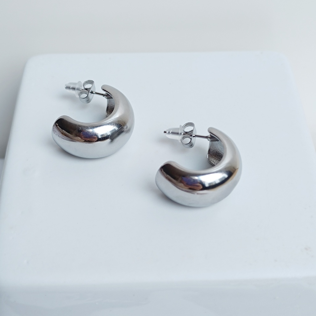 Aros Bold Medio Hueco Plateado