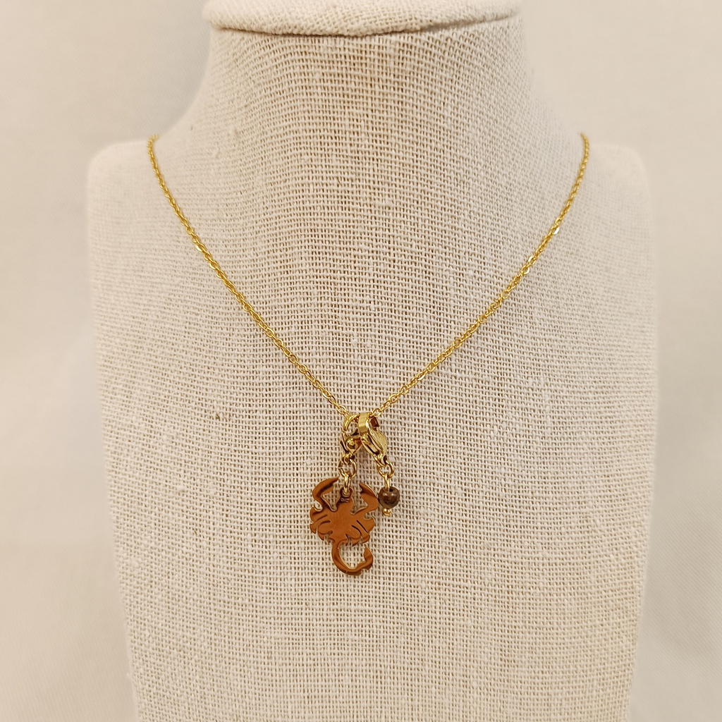 Collar Charms Escorpion y Bolita Dorado