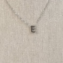 Collar Inicial Plateada Gruesa Letra &quot;E&quot;