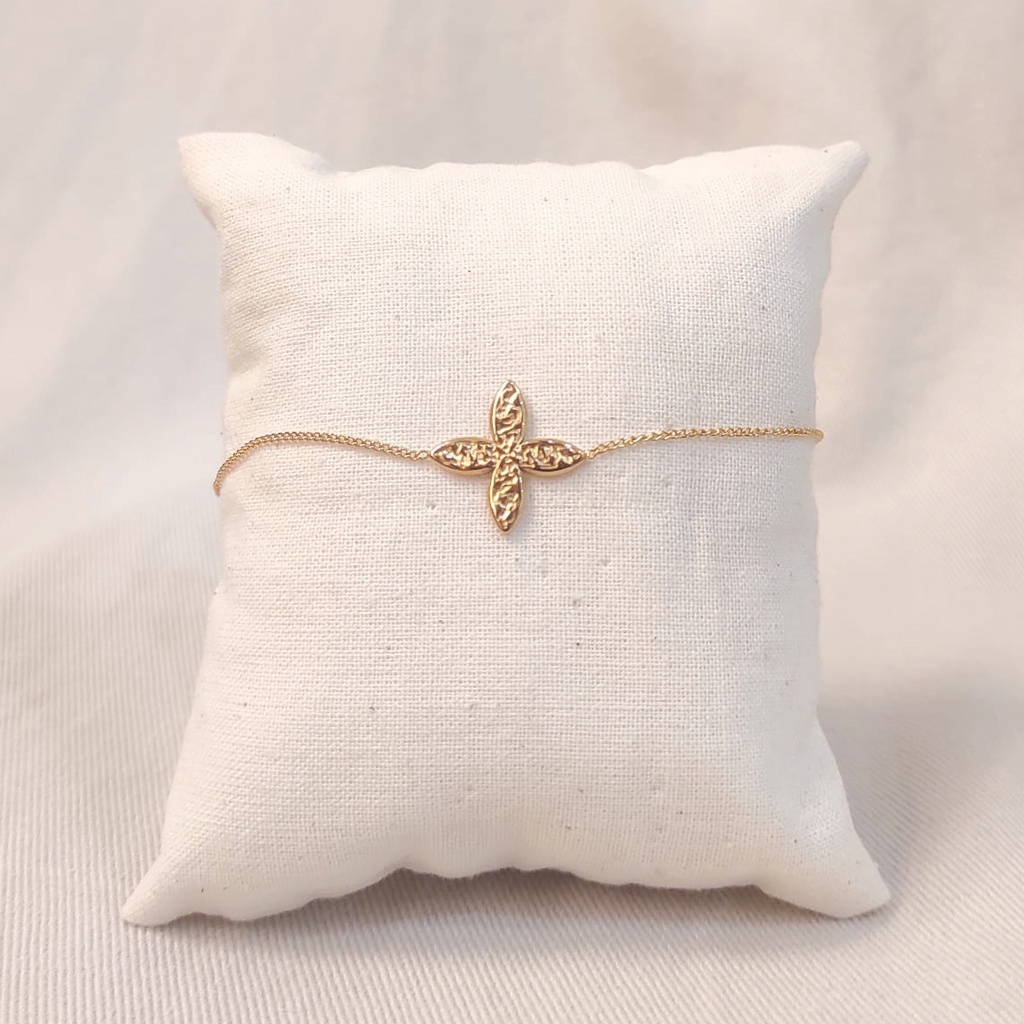 Pulsera Flor Central Dorada