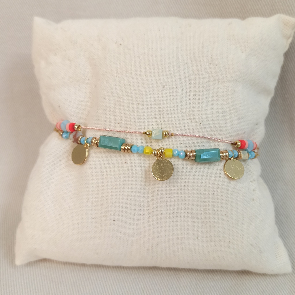 Pulsera Doble Cuentas Colores Hilo Chapitas Dorada