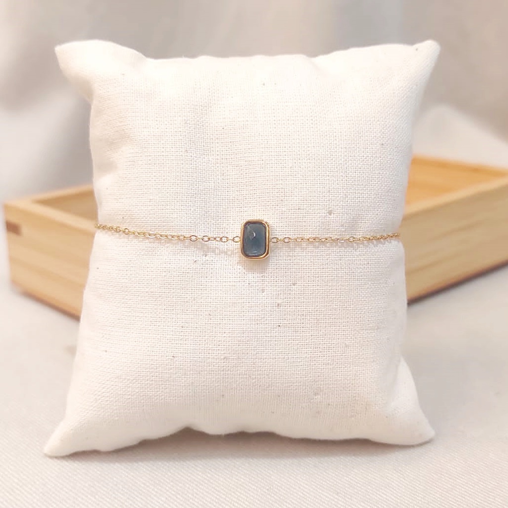 Pulsera Dorada Rectángulo Cristal Azul