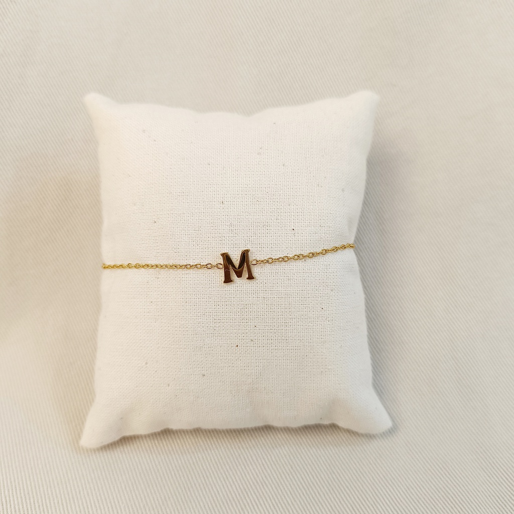 Pulsera Inicial Dorada Letra &quot;M&quot;