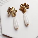 Pendientes Largos Flor Piedra Gota Blanca