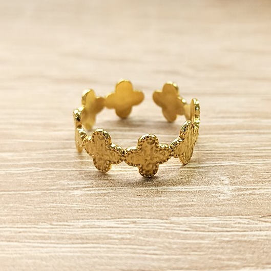 Anillo Cruces Relieve Dorado