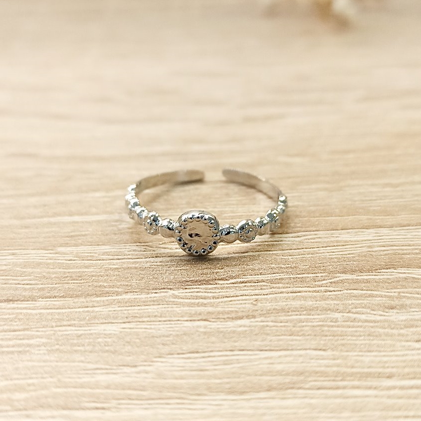 Anillo Fino Círculos Plateado